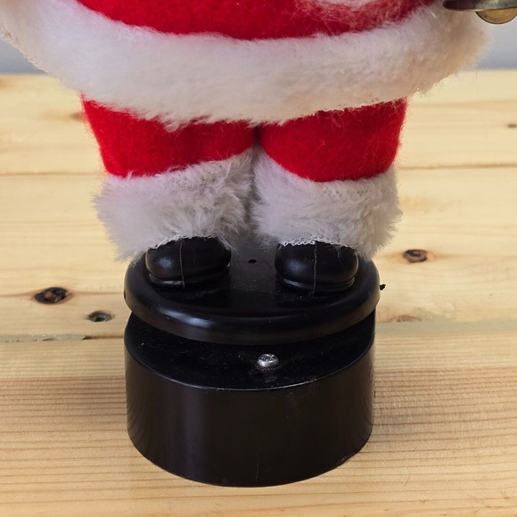 Vintage Santa Claus Wind-Up Musical Doll Christmas Holiday Decoration - Picture 3 of 10